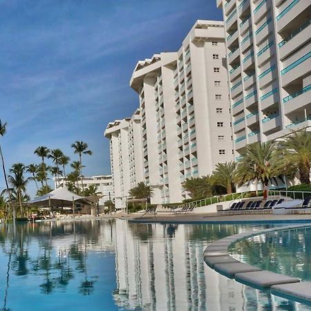 Marbella Towers Beachfront 2 Bedrooms Хуан-Долио Экстерьер фото